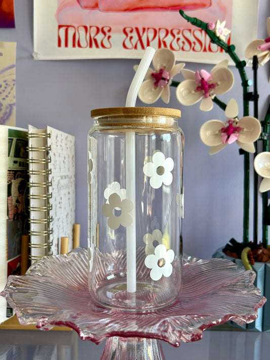 Chill White Flower Glass Can