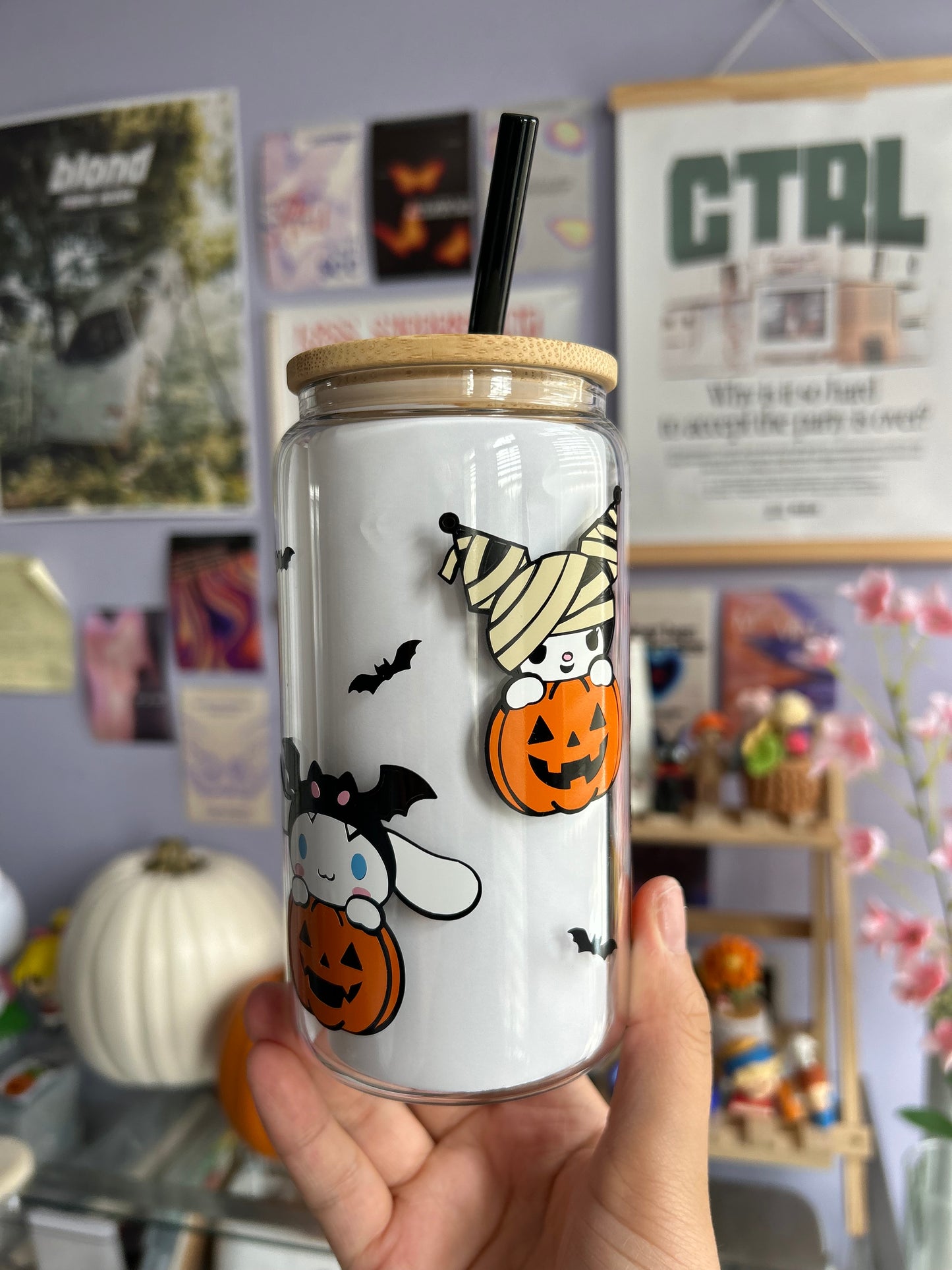 Sanrio Spooky Glass Can