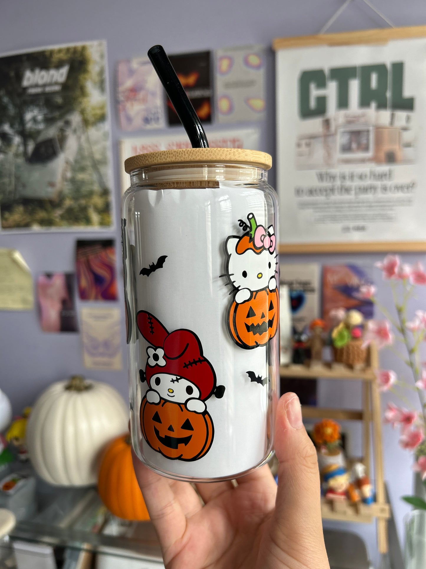 Sanrio Spooky Glass Can